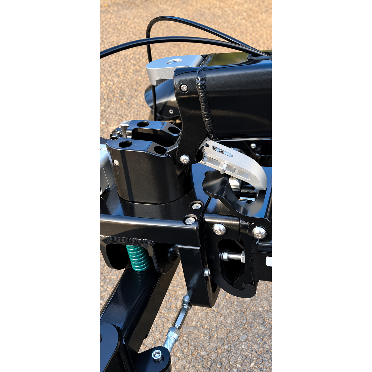Birdie Glide Electric Golf Scooter - Including FREE Umbrella, Umbrella Holder, Seat and Phone Holder