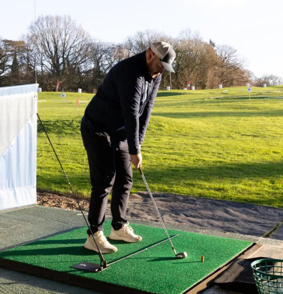 The Swing Plate With Alignment Sticks